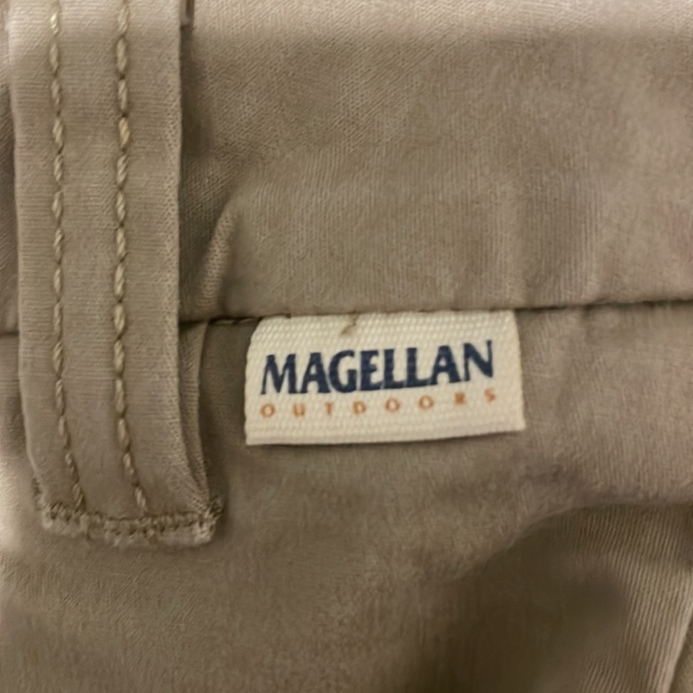 Magellan Shorts Tan Cotton and Spandex - Picture 4 of 5